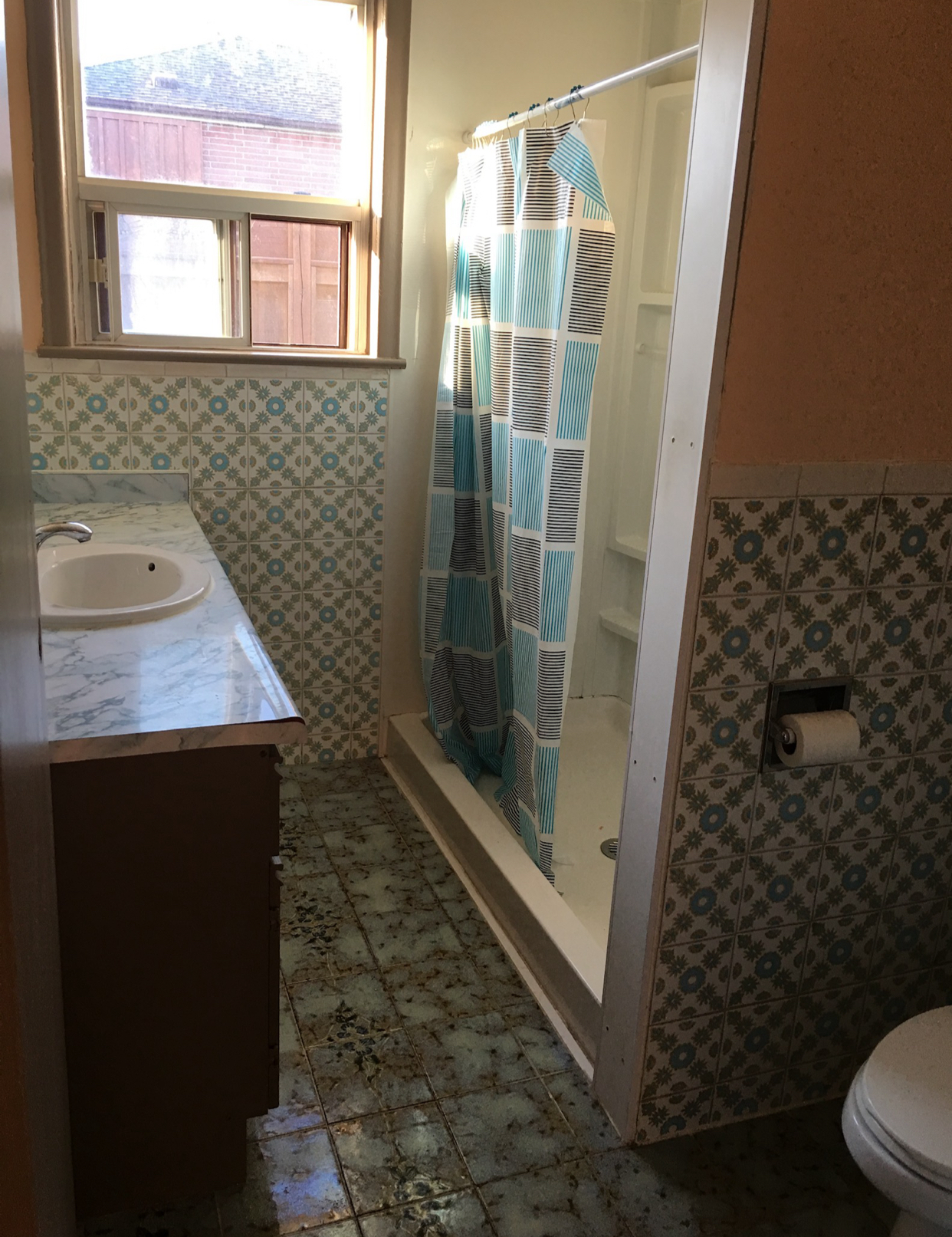 House for Rent- 1 Bath 3 Rooms