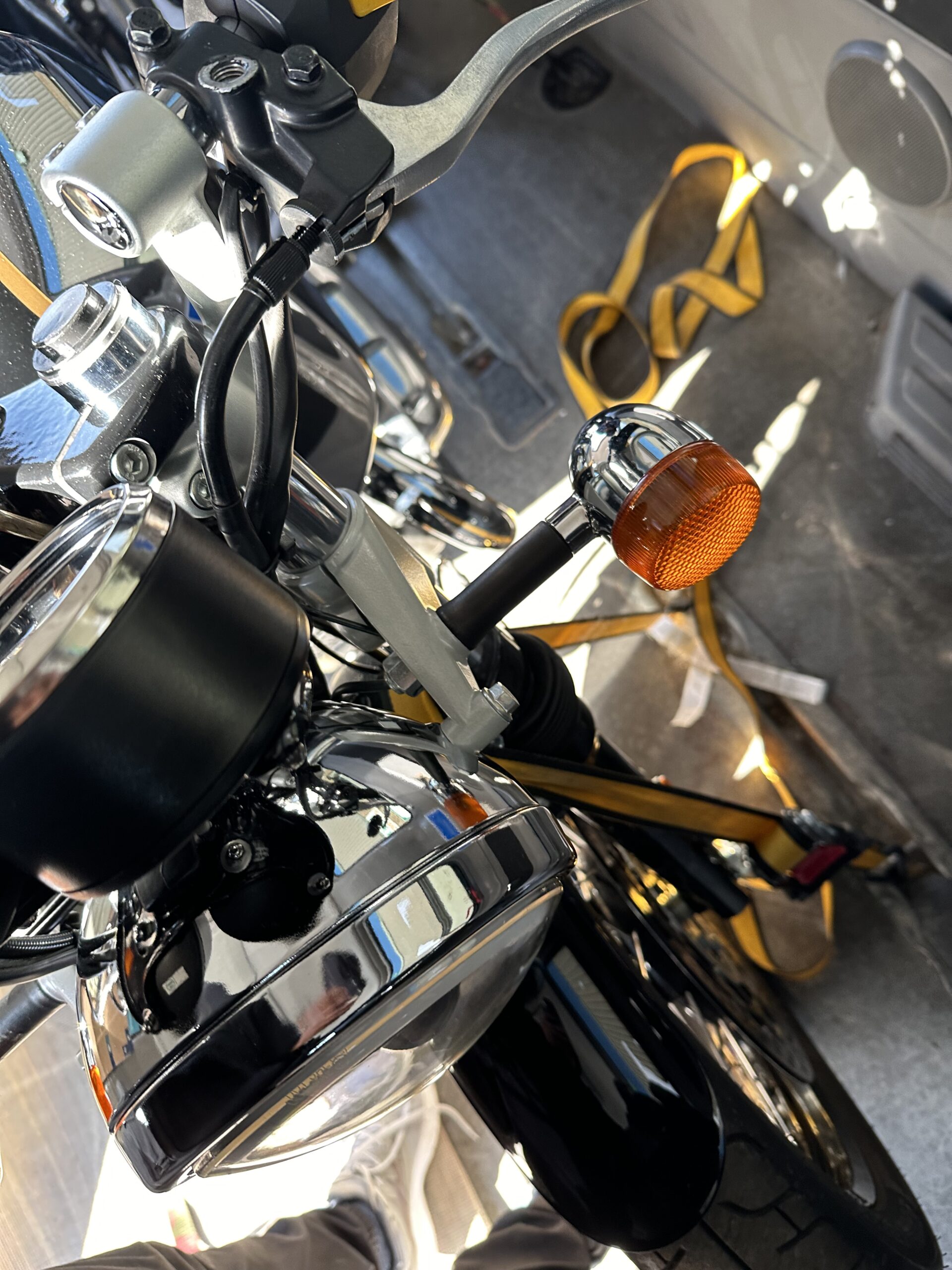 Motor bike pickup and drop off service