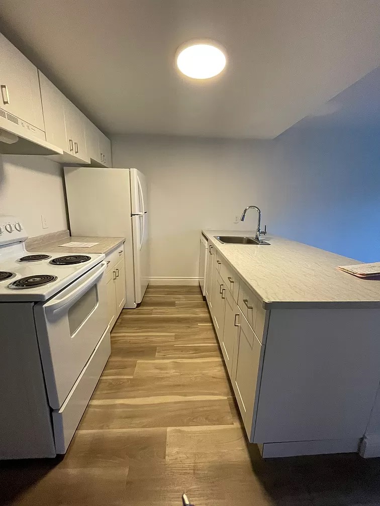 45 Coldbrook Crescent, Saint John, NB E2J 3Z3 CANADA