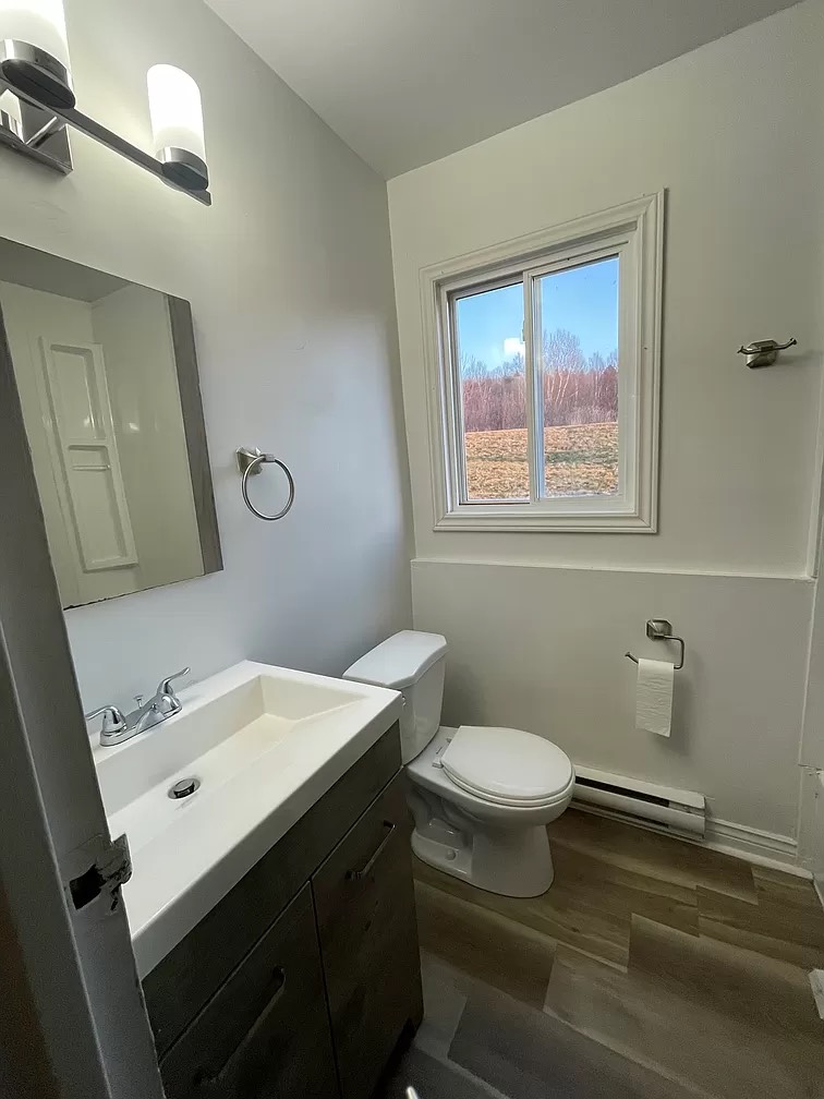 45 Coldbrook Crescent, Saint John, NB E2J 3Z3 CANADA